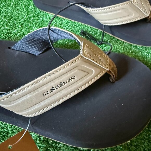 Quiksilver Monkey Wrench Core Flip Flop Comfort Sandals Youth Shoes Size 4 NWT - Picture 6 of 7